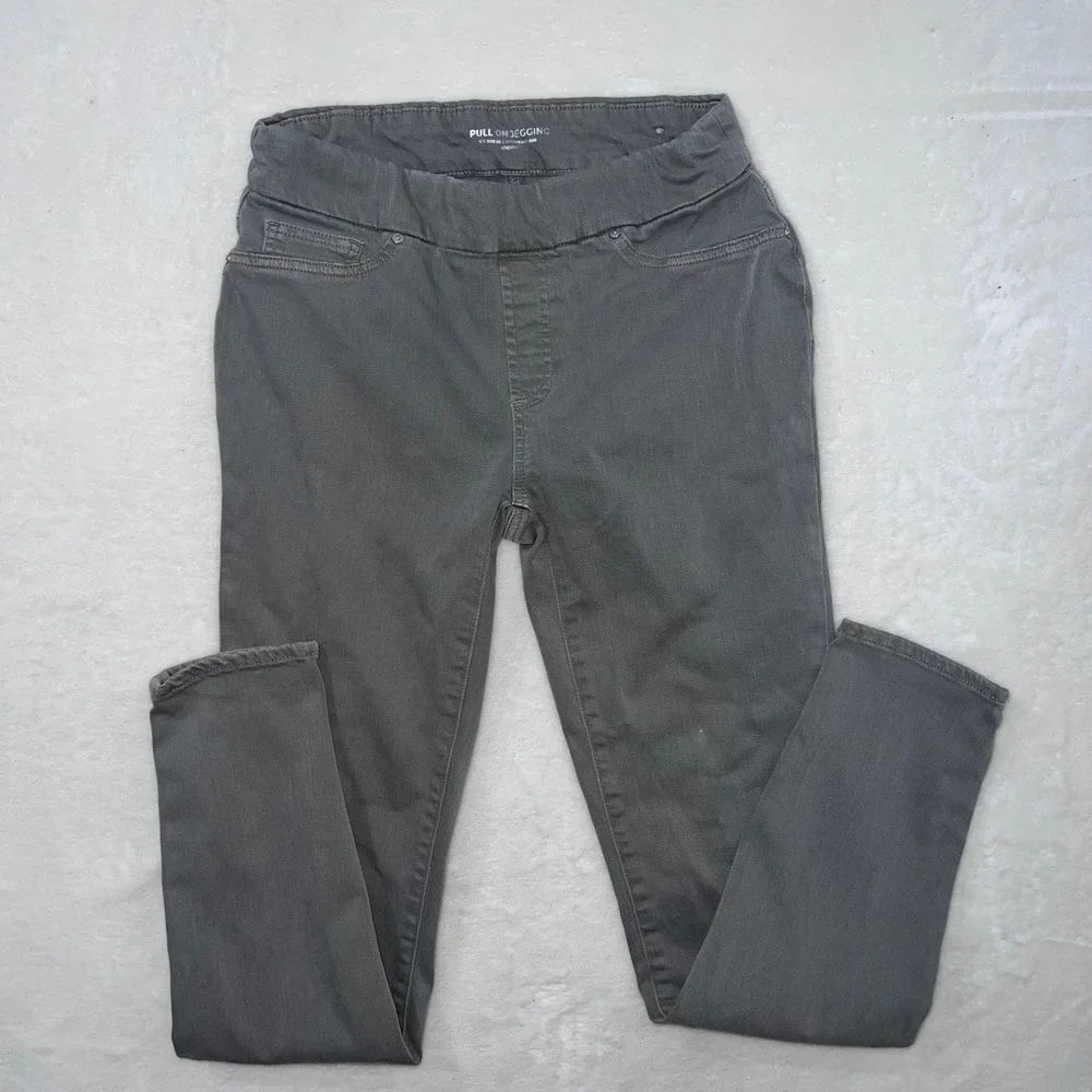 Chicos Pull On Jegging Gray‎ Denim Skinny Pants Size 2R 00R Charcoal Stretch